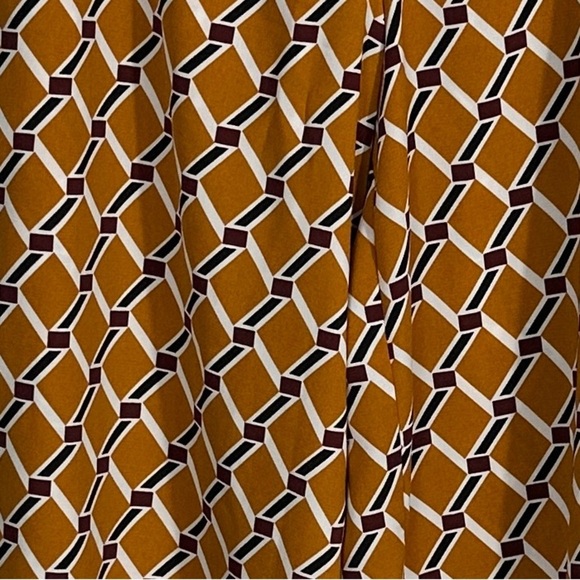 Forever 21 flowy wide leg pants, size small, geometric pattern, fall - Picture 2 of 9